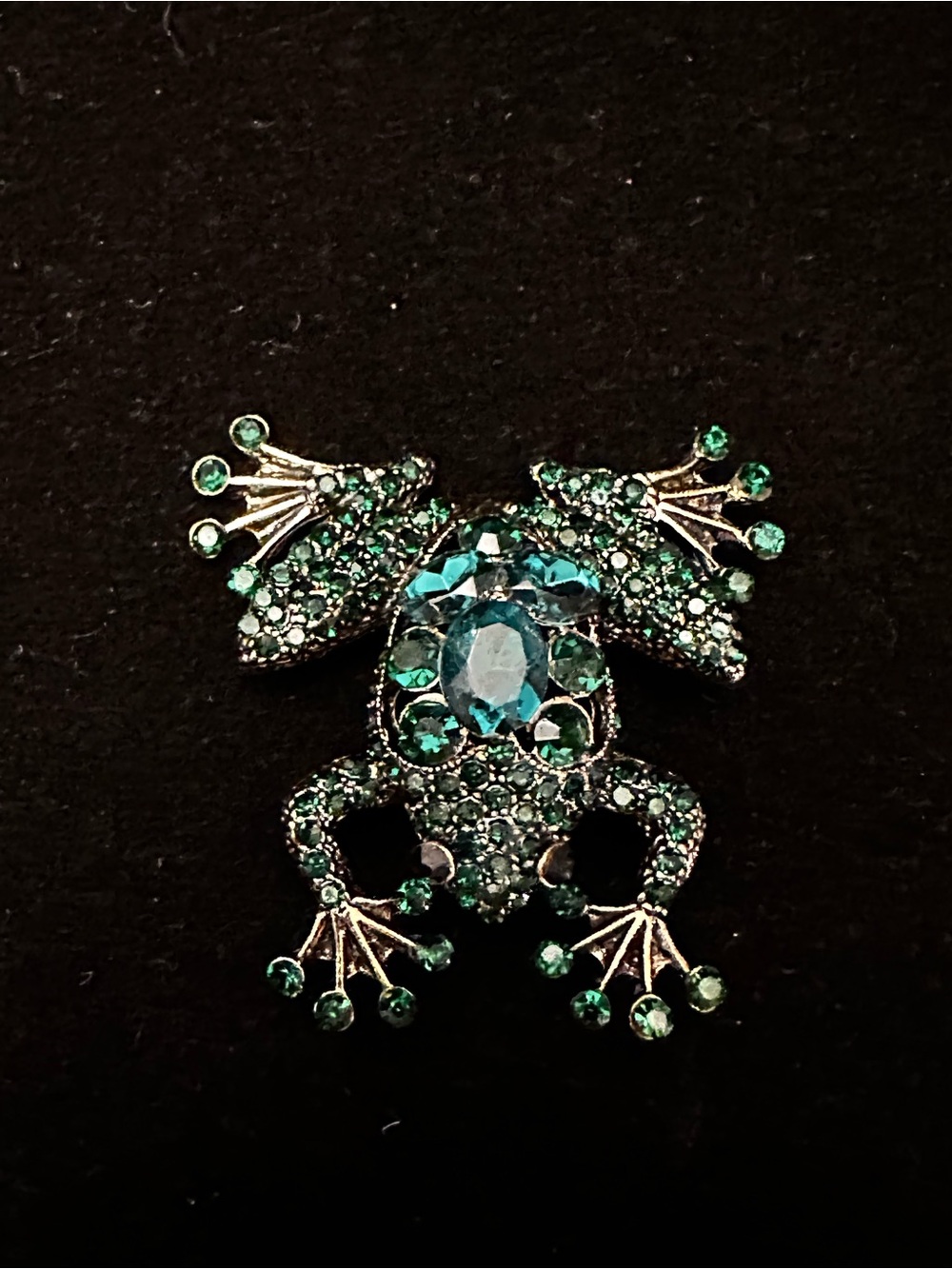 Emerald Green Glass ornate Large Frog Brooch/Pin - Women Jewelry